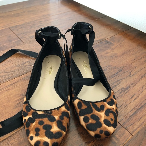 Leopard ankle tie lord and Taylor flats - Picture 2 of 3